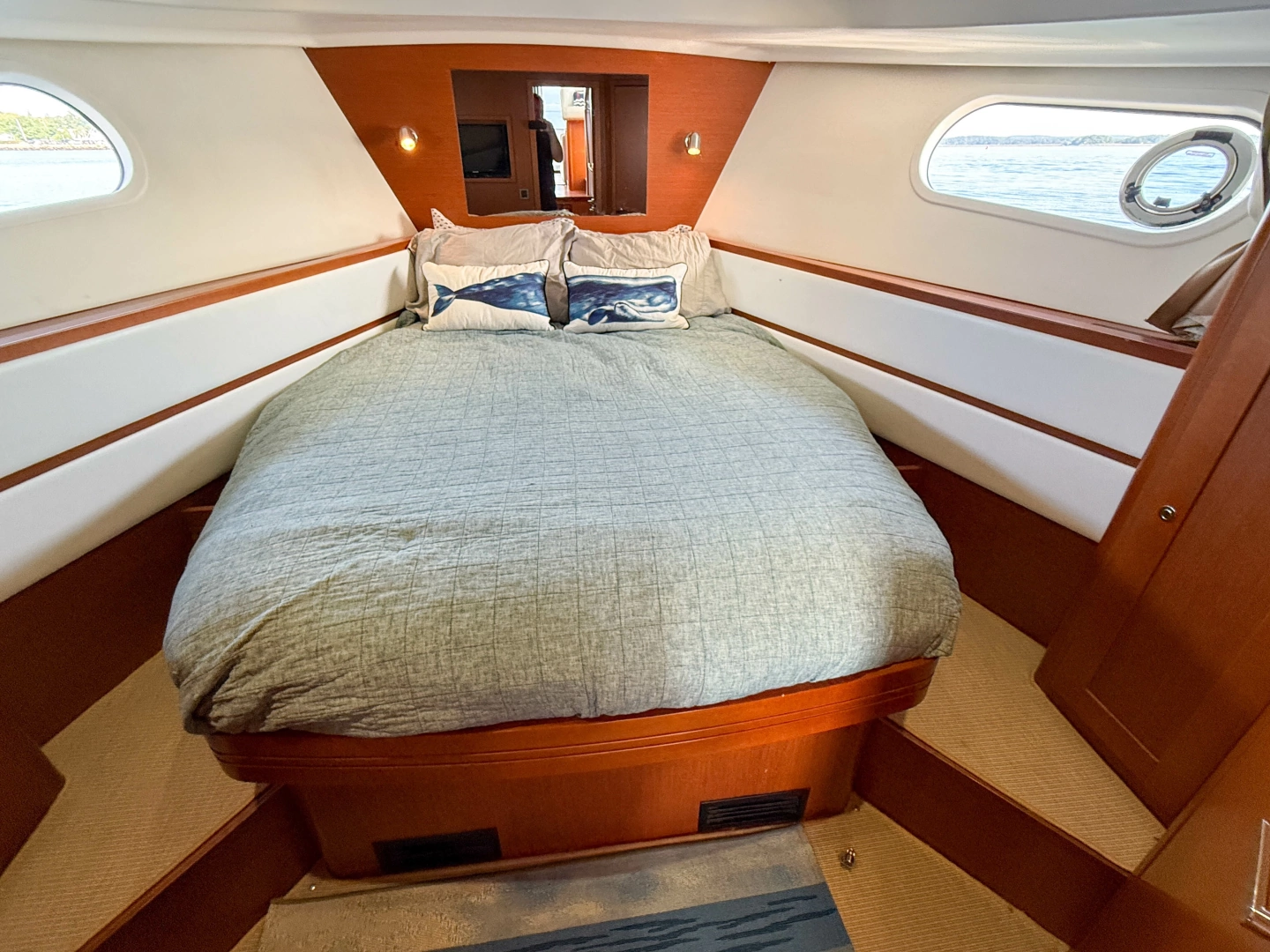 Beneteau Swift Trawler 44 Yacht For Sale