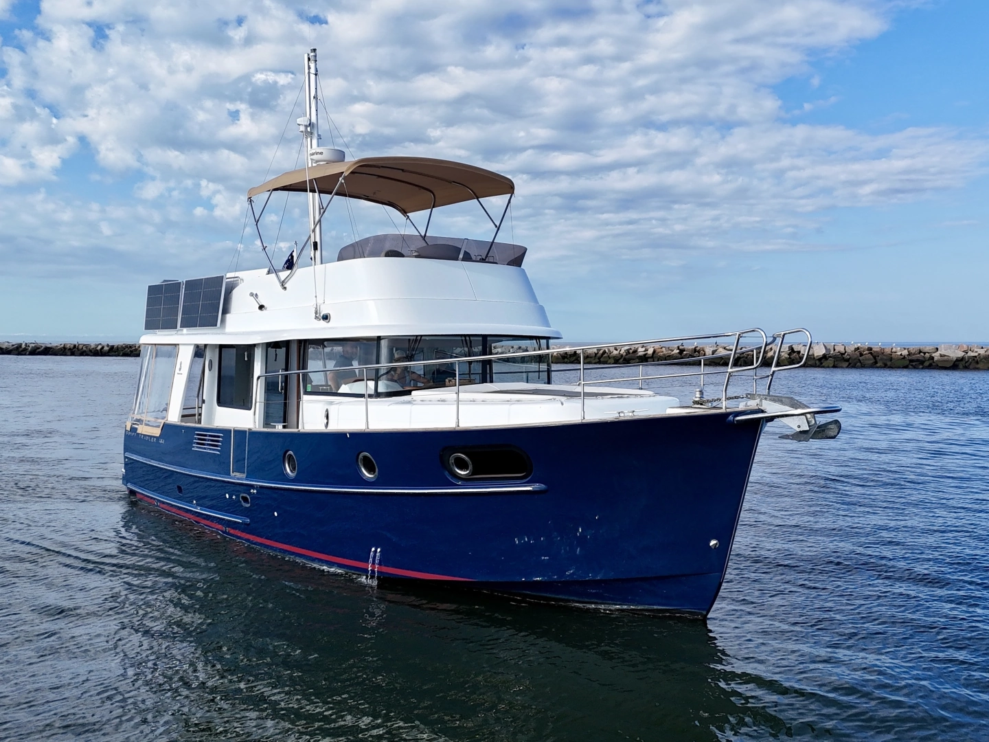 Beneteau Swift Trawler 44 Yacht For Sale