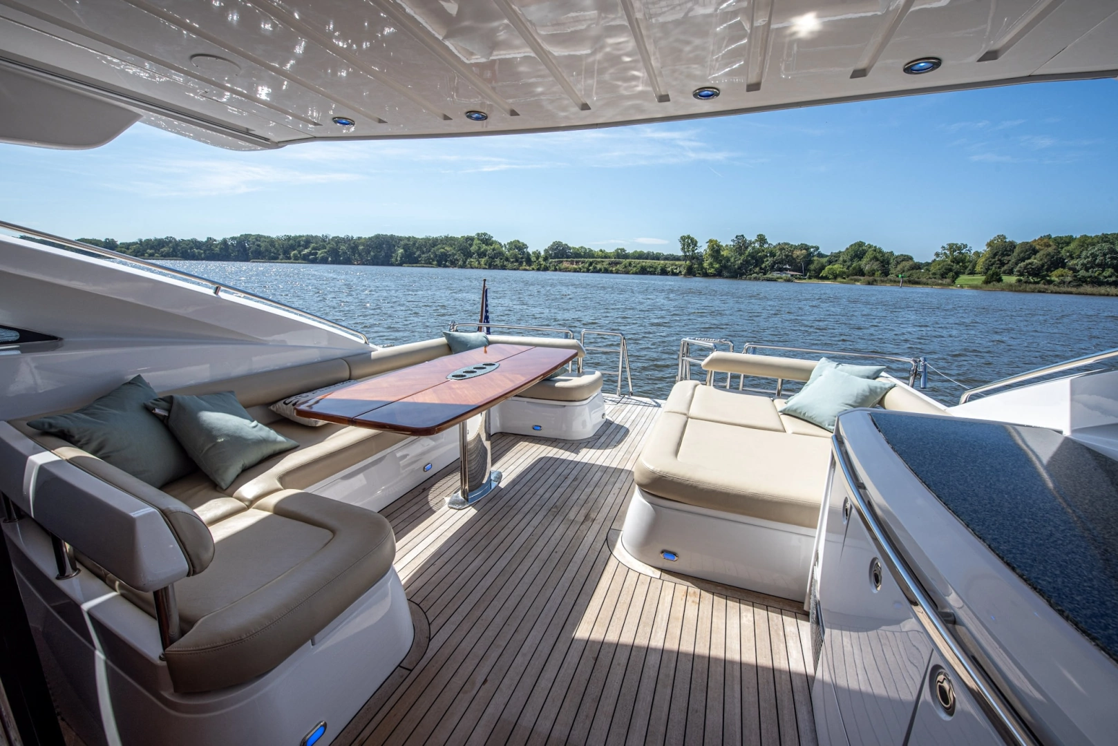 Princess V65 Yacht For Sale