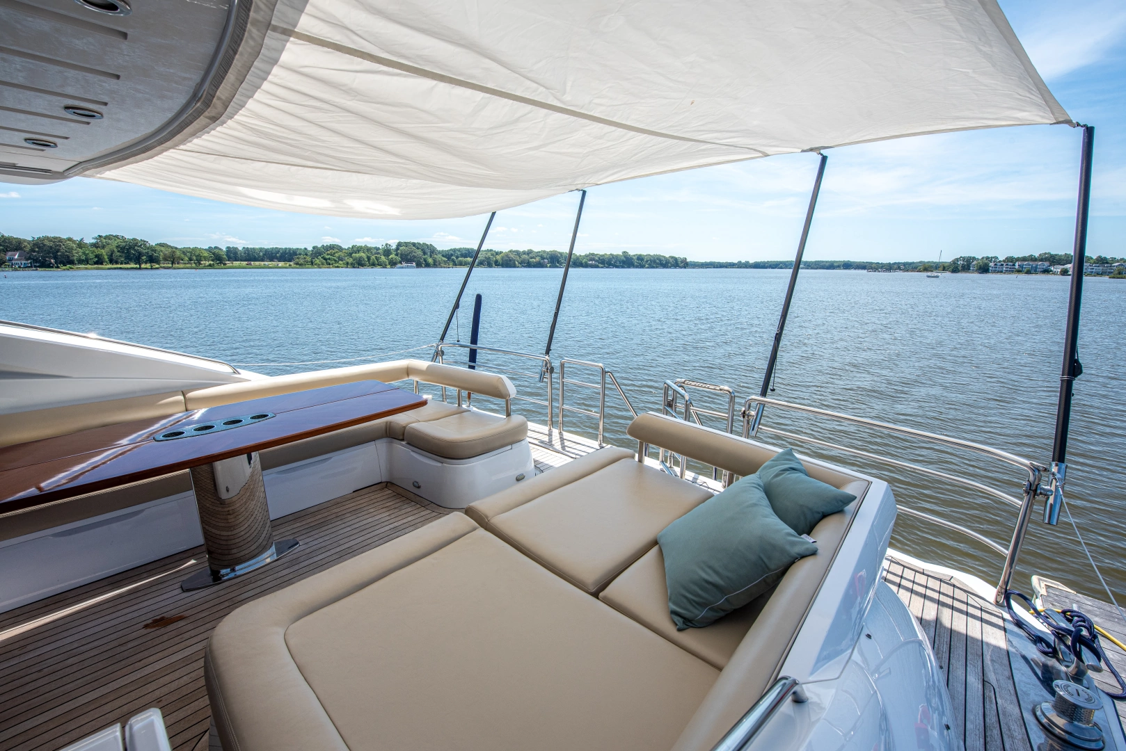 Princess V65 Yacht For Sale