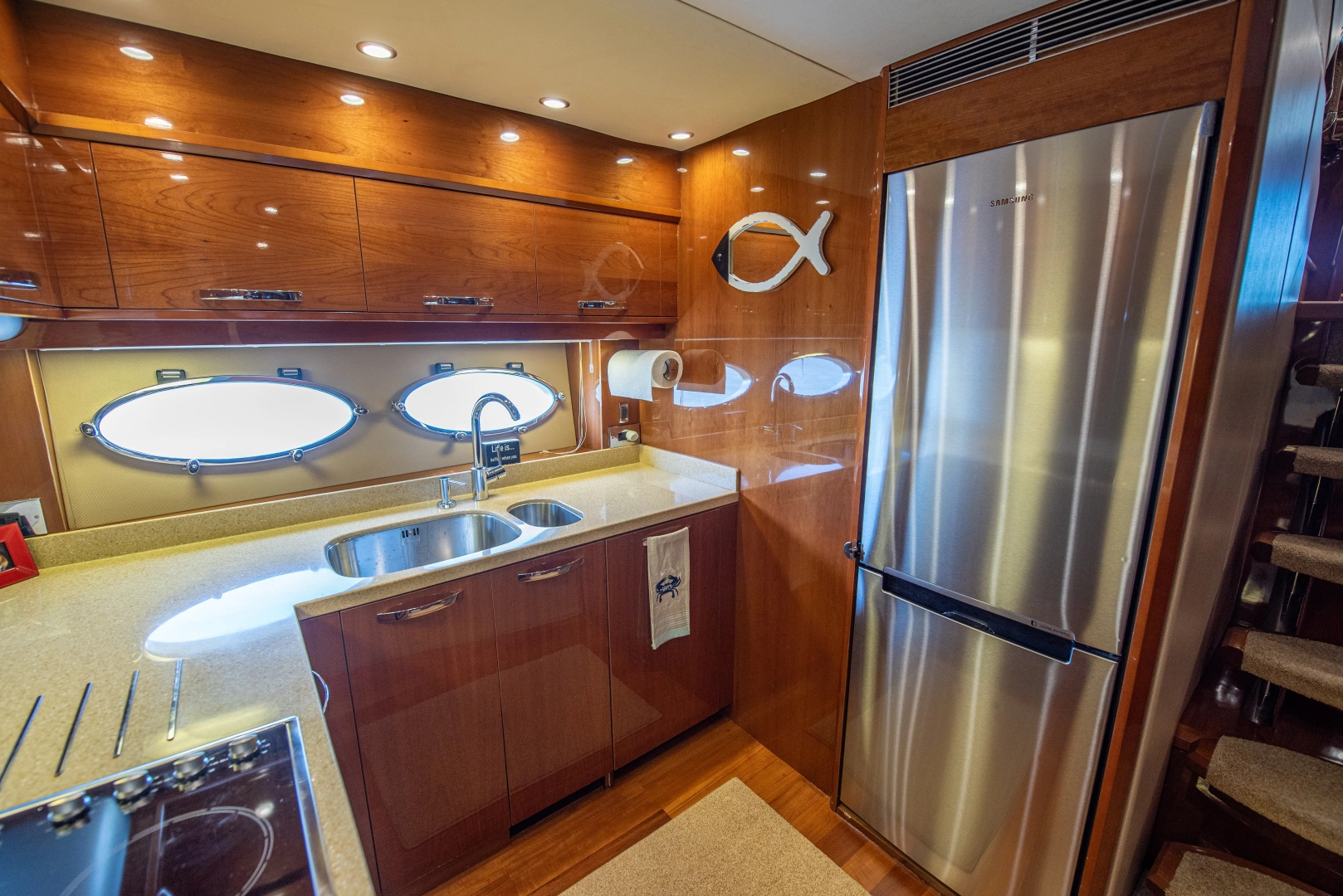 Princess V65 Yacht For Sale