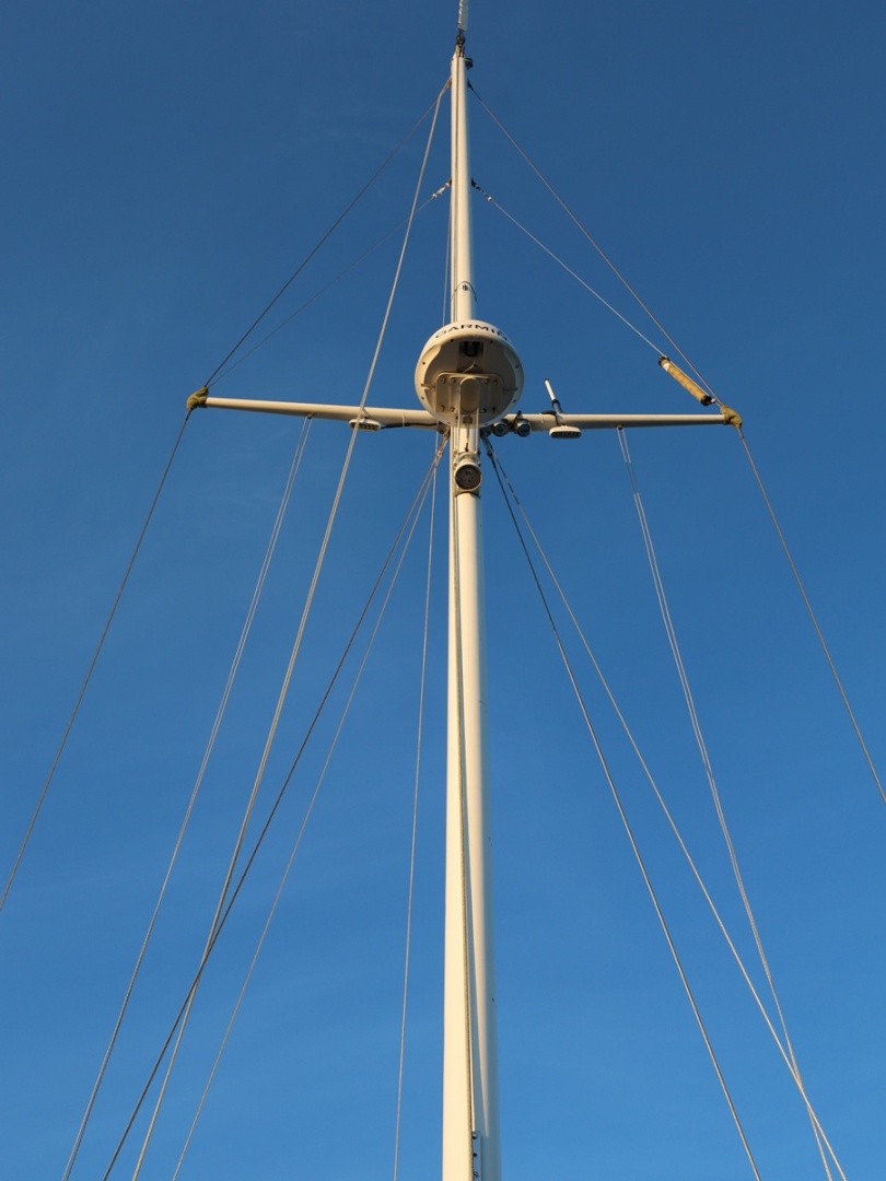 MOONLIGHT 40ft Hinckley Yacht For Sale