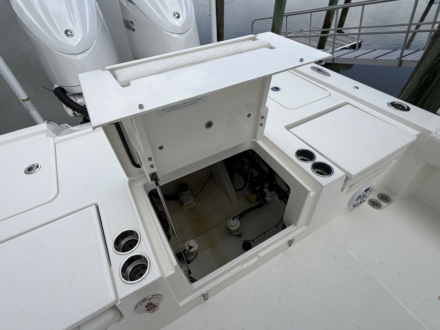 30ft Regulator Yacht For Sale