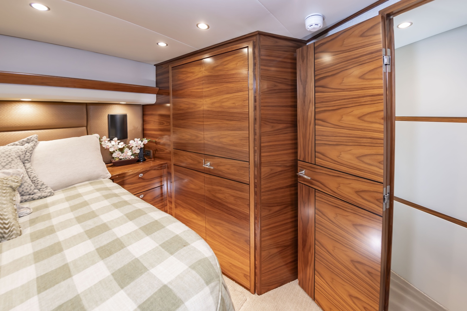 Simple Man 68ft Viking Yacht For Sale