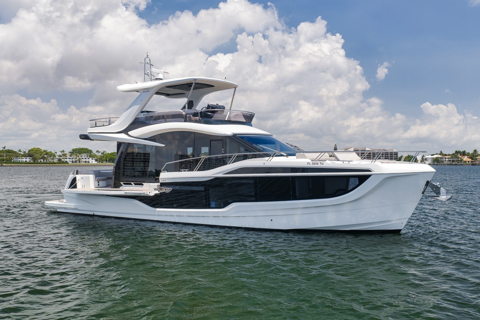 56ft Galeon Yacht For Sale