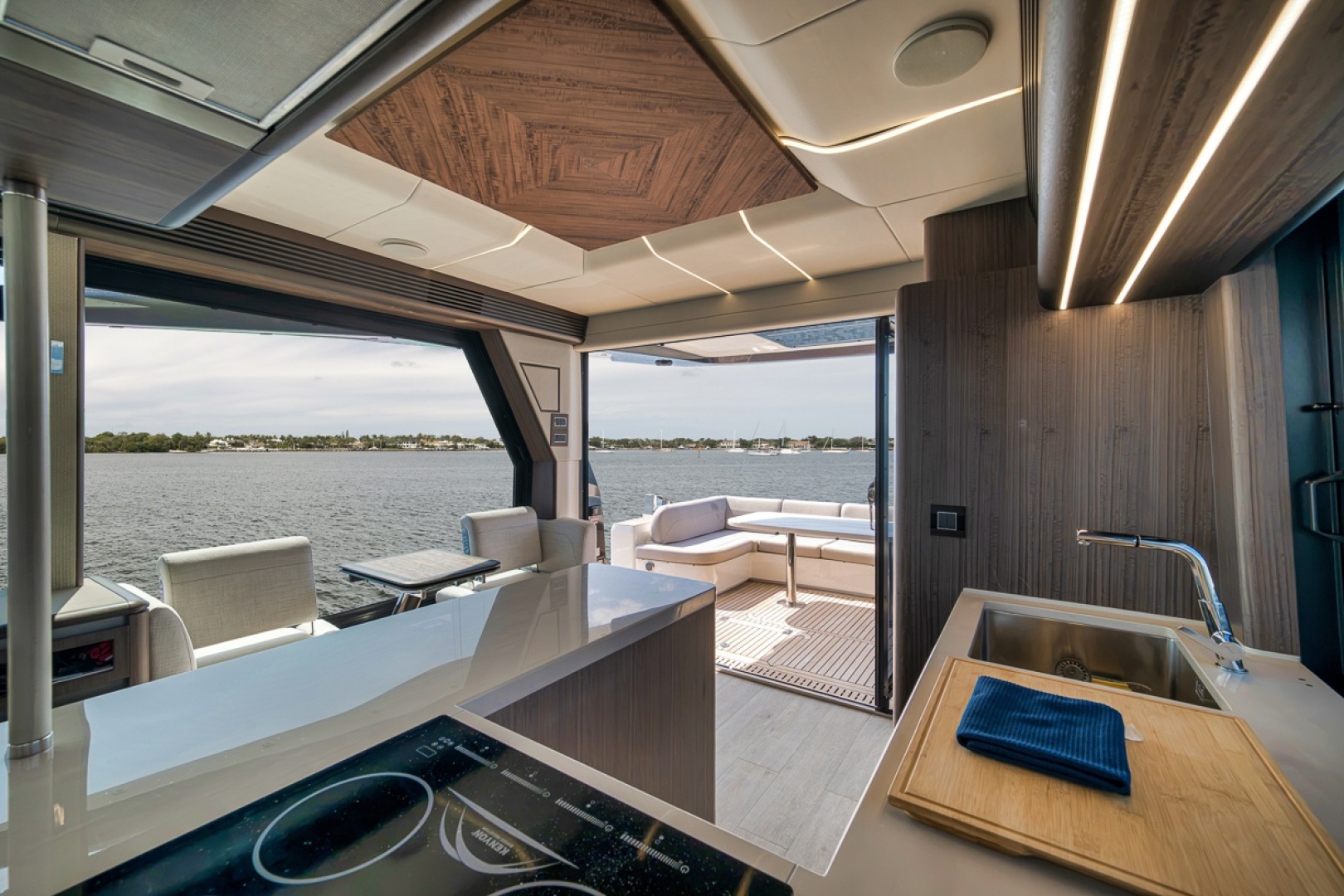 56ft Galeon Yacht For Sale