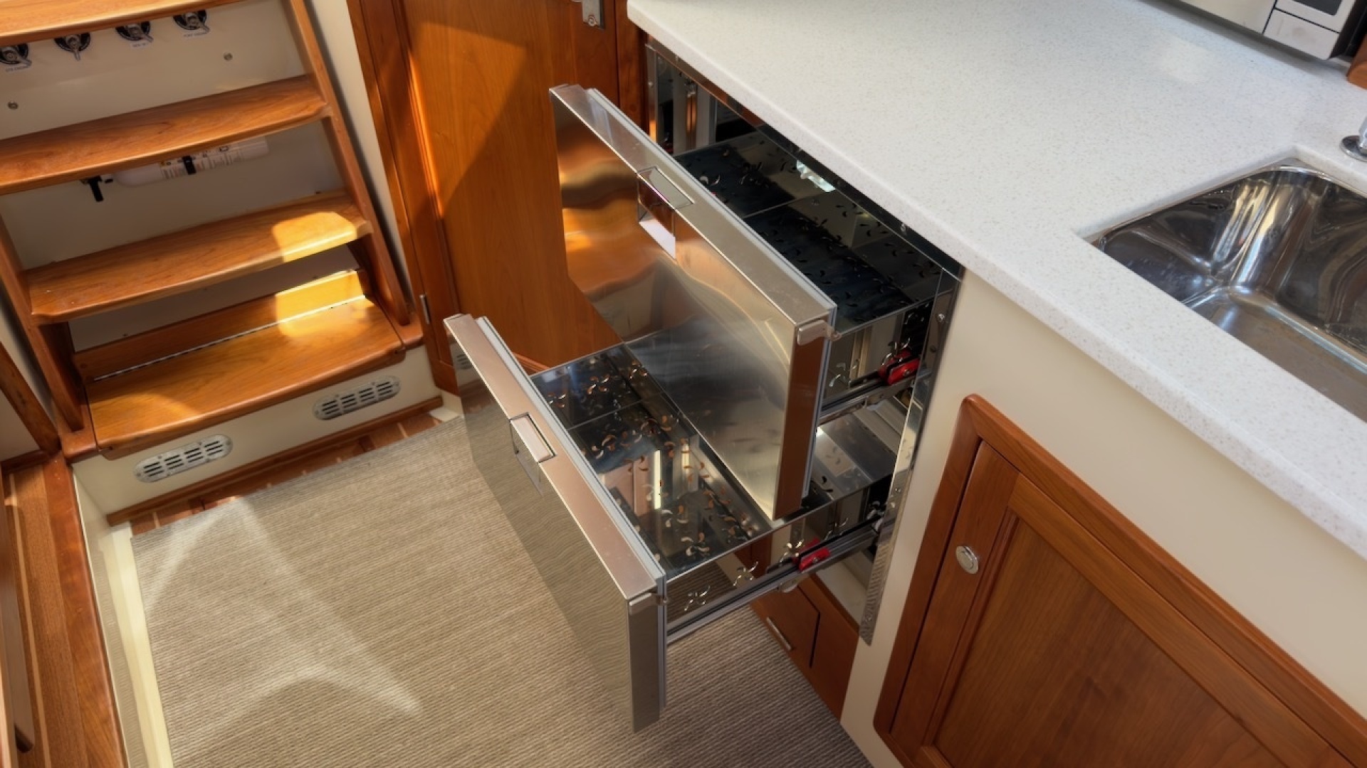 TONIC 33ft Fortier Yacht For Sale
