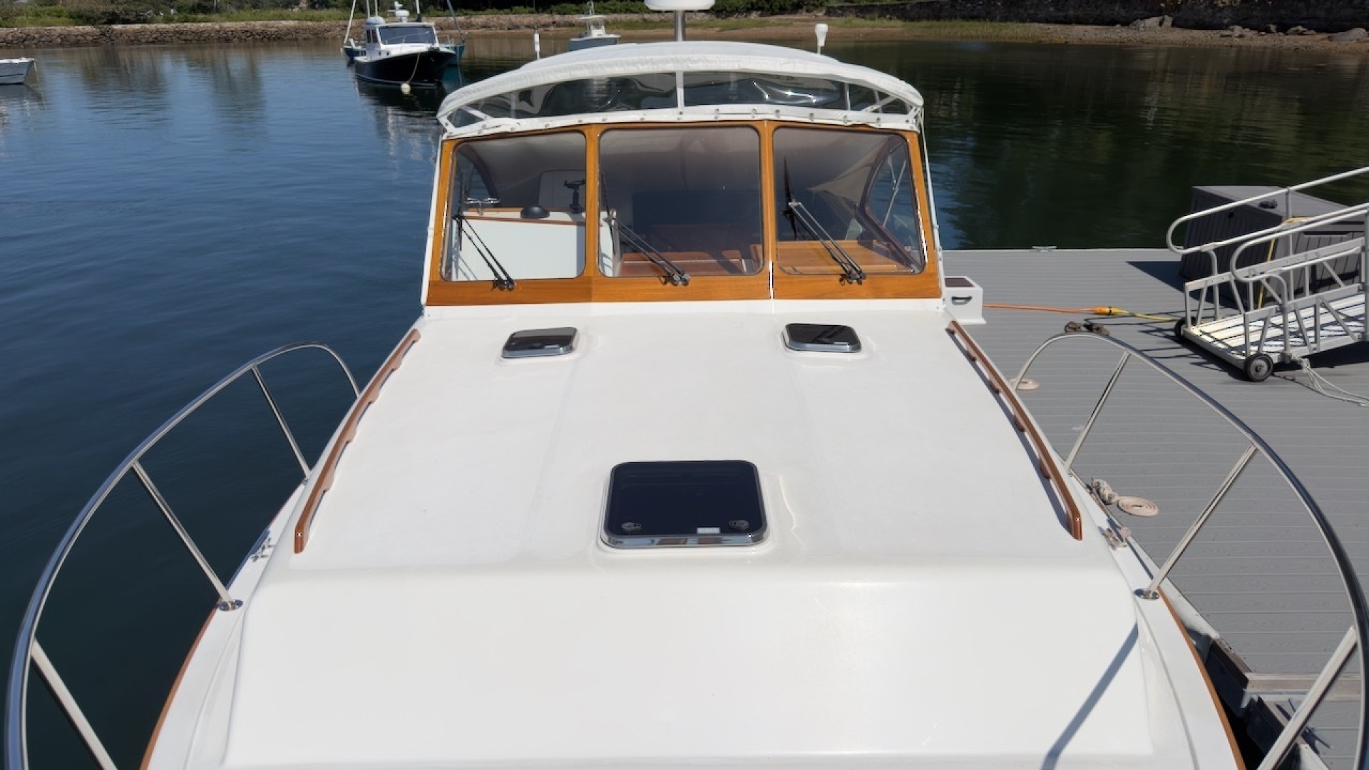 TONIC 33ft Fortier Yacht For Sale