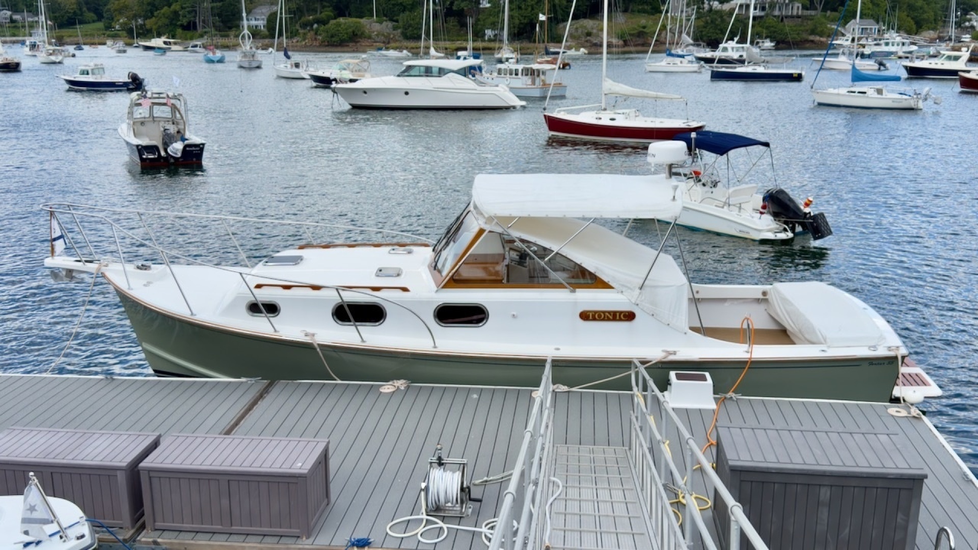 TONIC 33ft Fortier Yacht For Sale