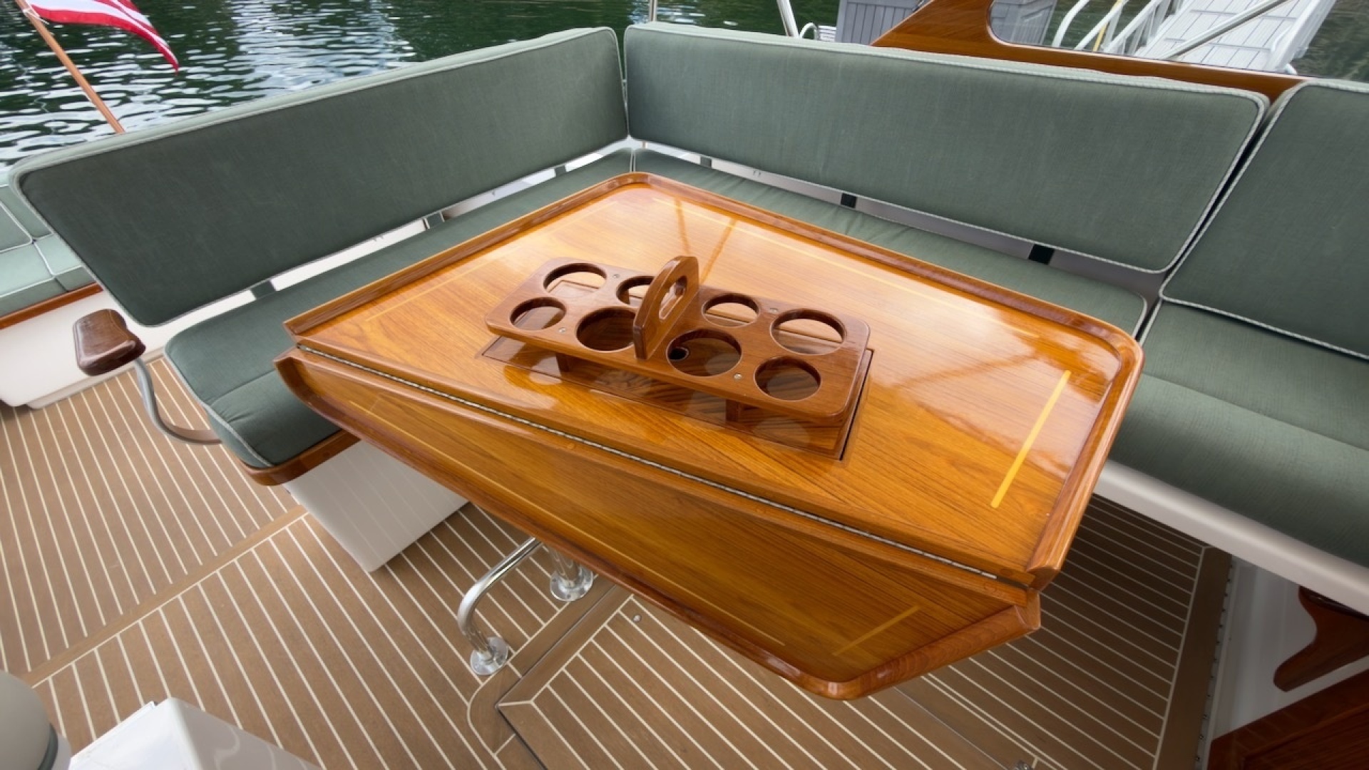 TONIC 33ft Fortier Yacht For Sale