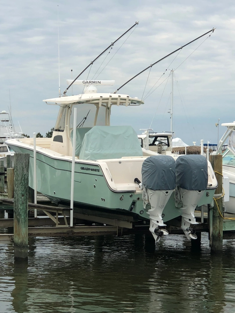 Grady-White 306 Canyon Yacht For Sale