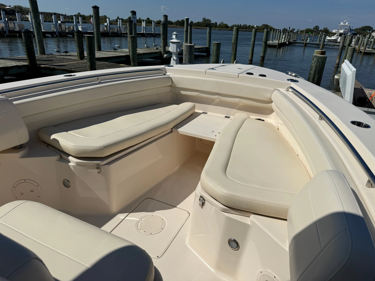 Grady-White 306 Canyon Yacht For Sale