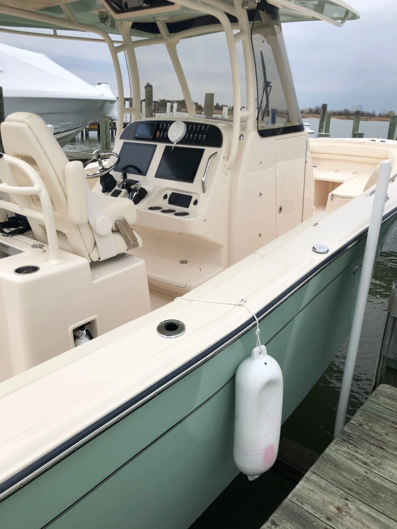 Grady-White 306 Canyon Yacht For Sale