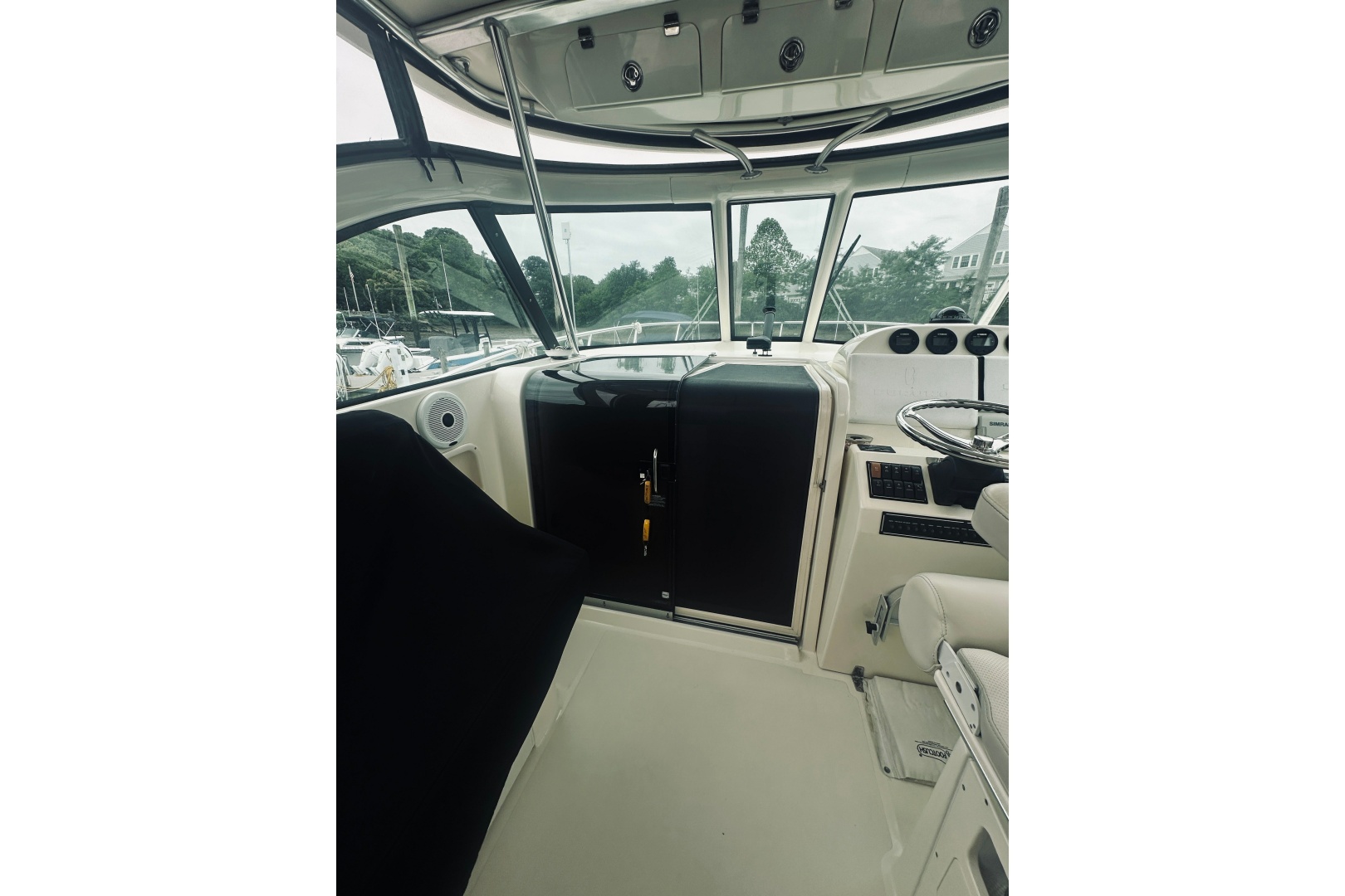 Reel Music II 33ft Pursuit Yacht For Sale