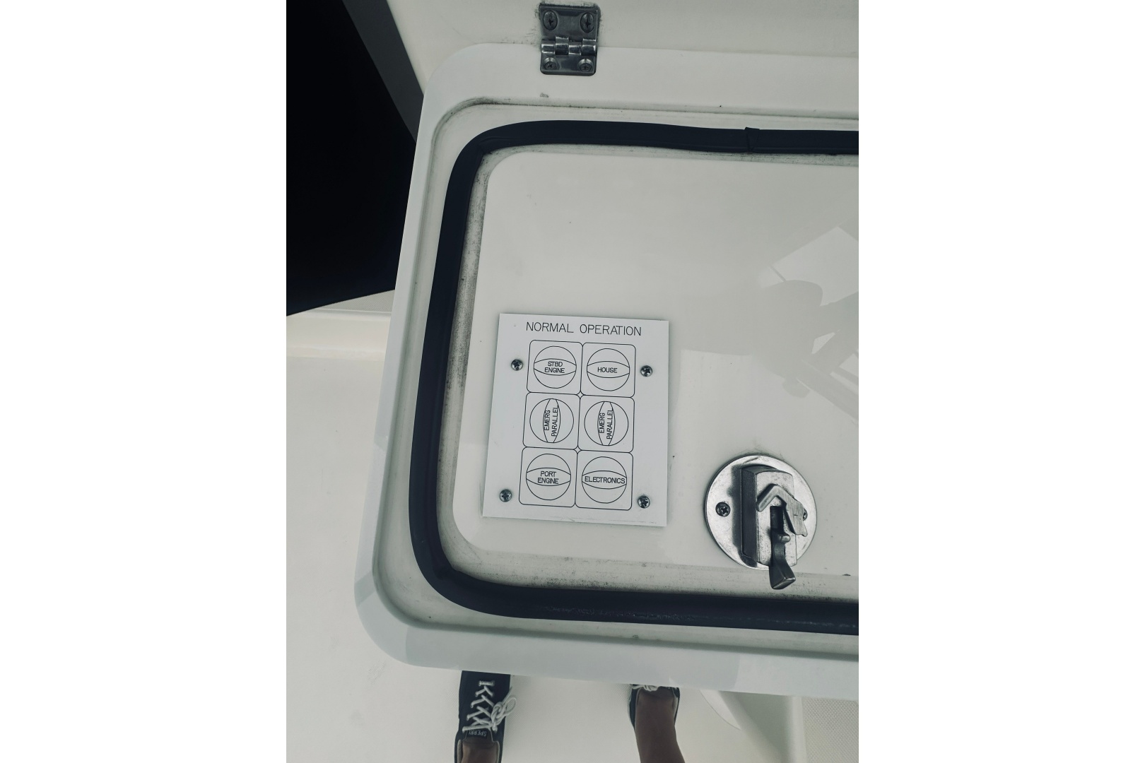 Reel Music II 33ft Pursuit Yacht For Sale