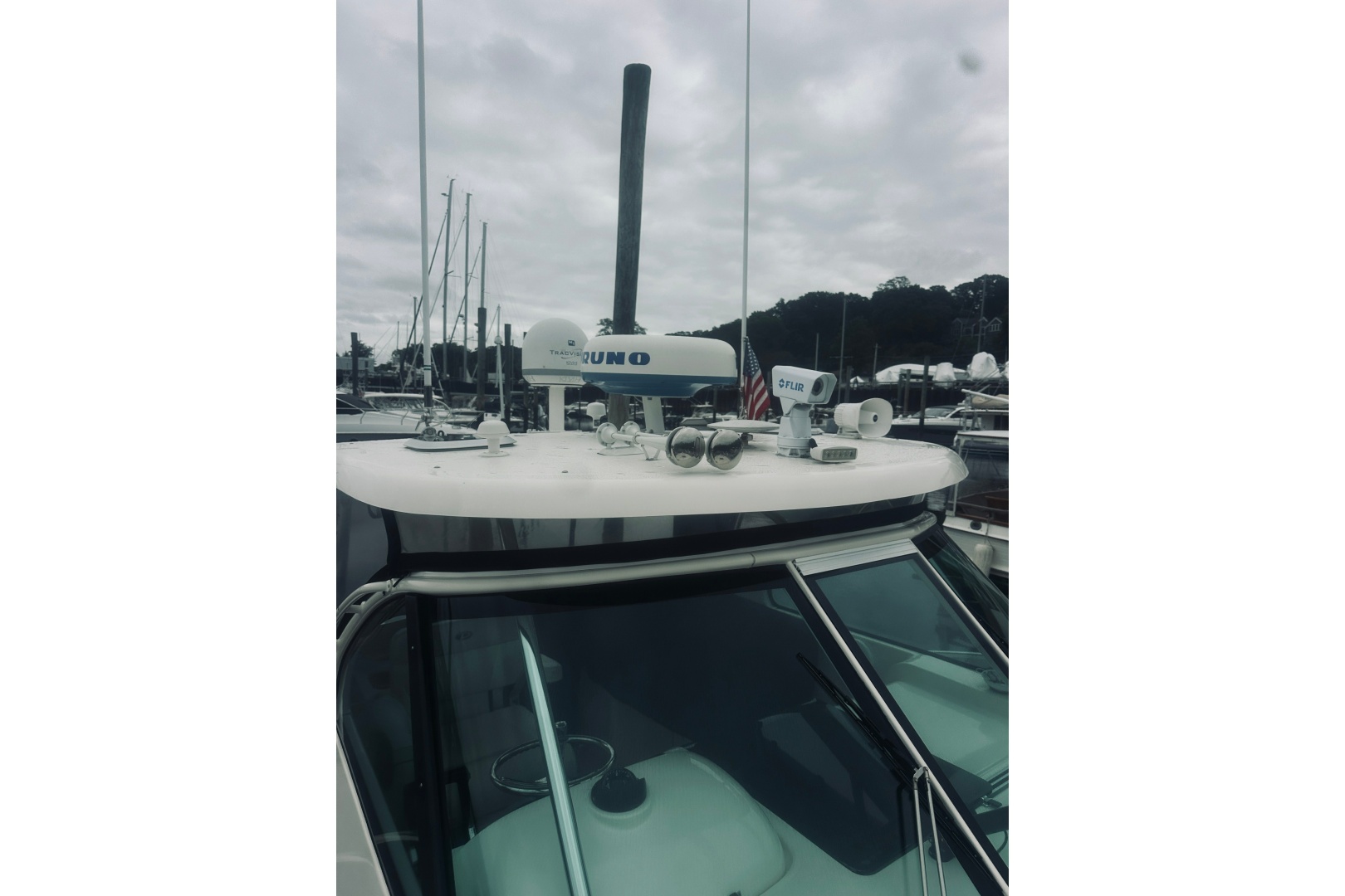 Reel Music II 33ft Pursuit Yacht For Sale