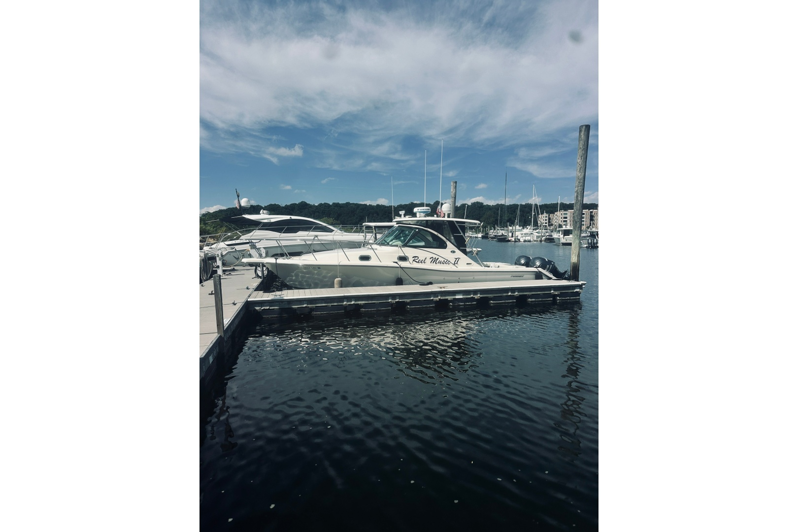 Reel Music II 33ft Pursuit Yacht For Sale