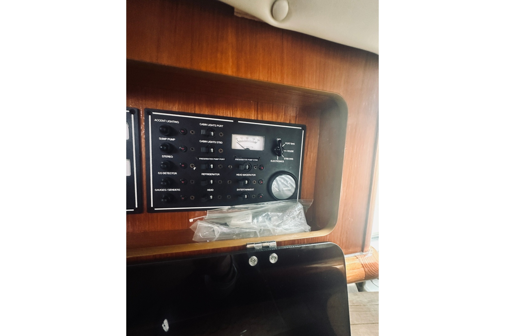 Reel Music II 33ft Pursuit Yacht For Sale