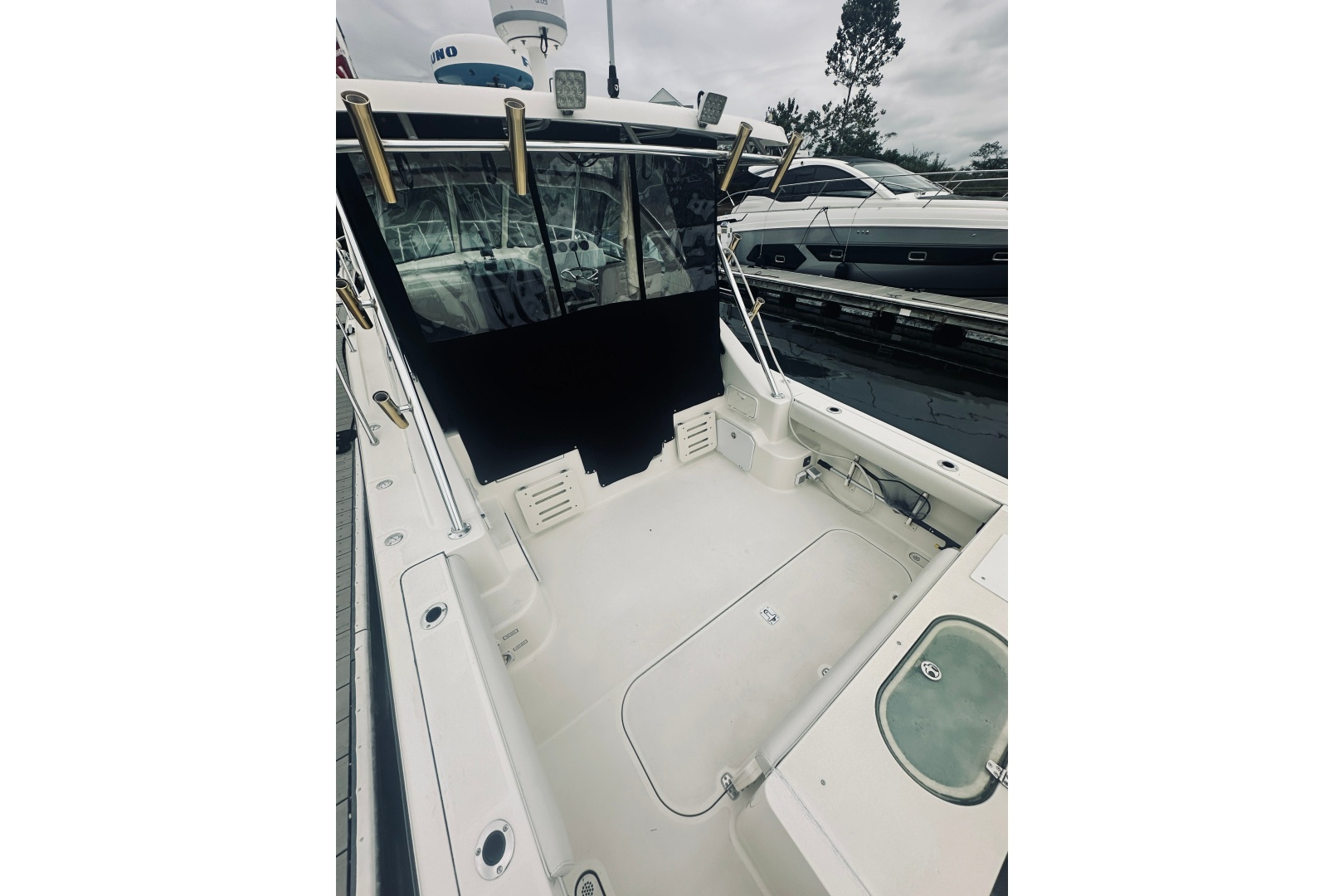 Reel Music II 33ft Pursuit Yacht For Sale