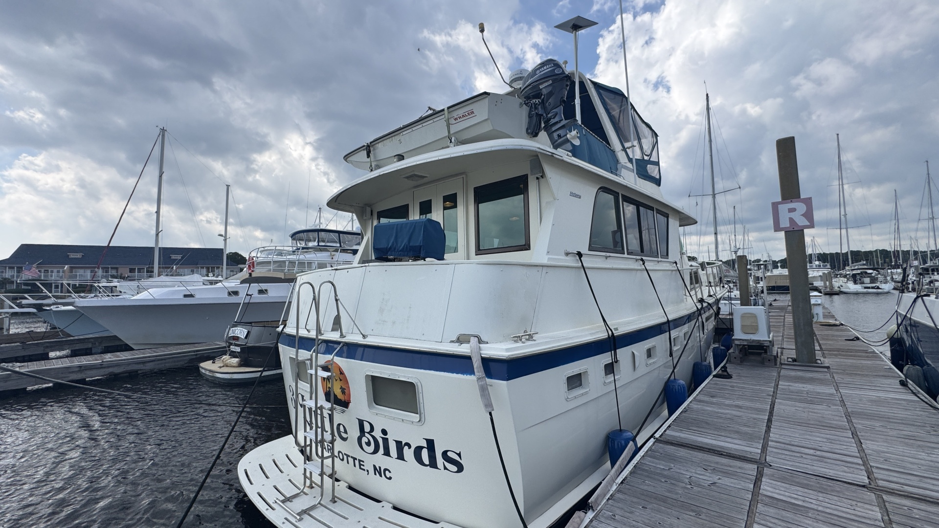 3 Little Birds 53ft Hatteras Yacht For Sale