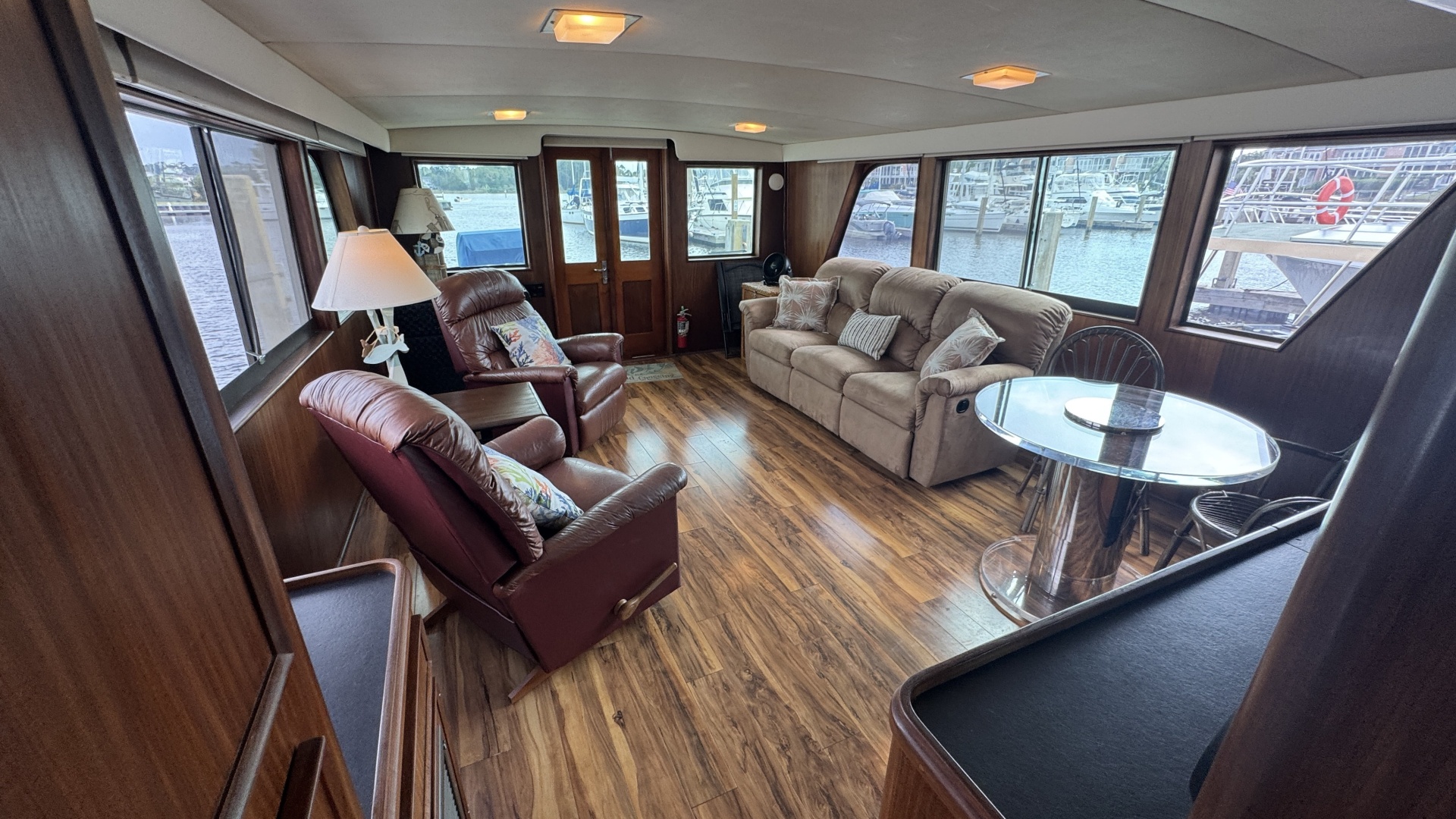 3 Little Birds 53ft Hatteras Yacht For Sale
