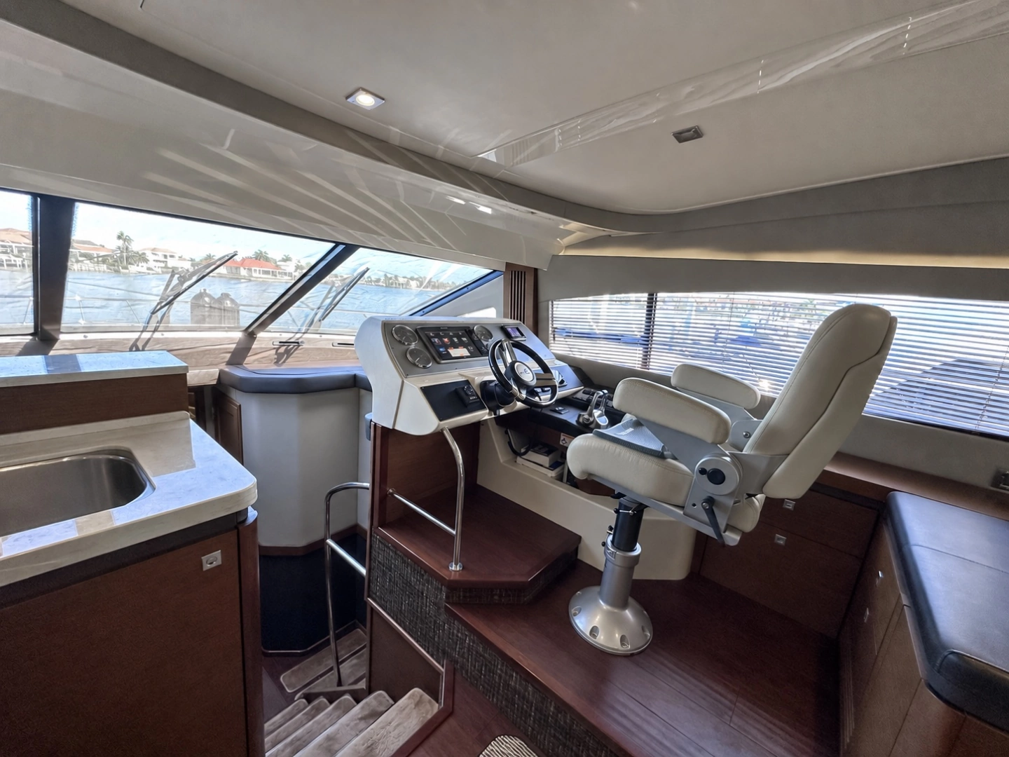 Sea Ray  Yacht For Sale