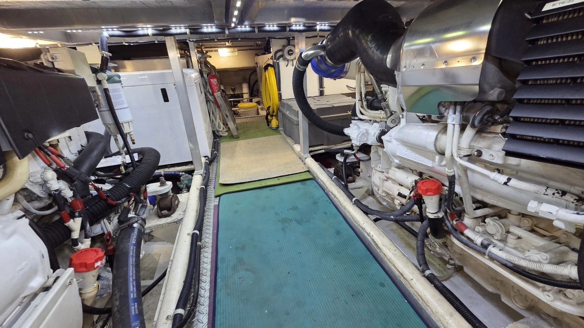 Navigator 5400 Yacht For Sale