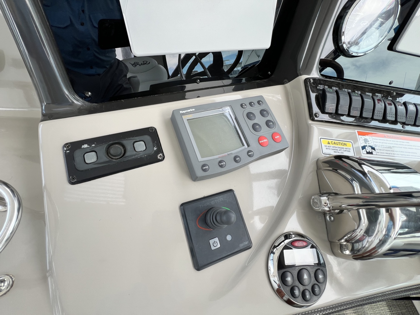 2006 Sea Ray 440 Sundancer