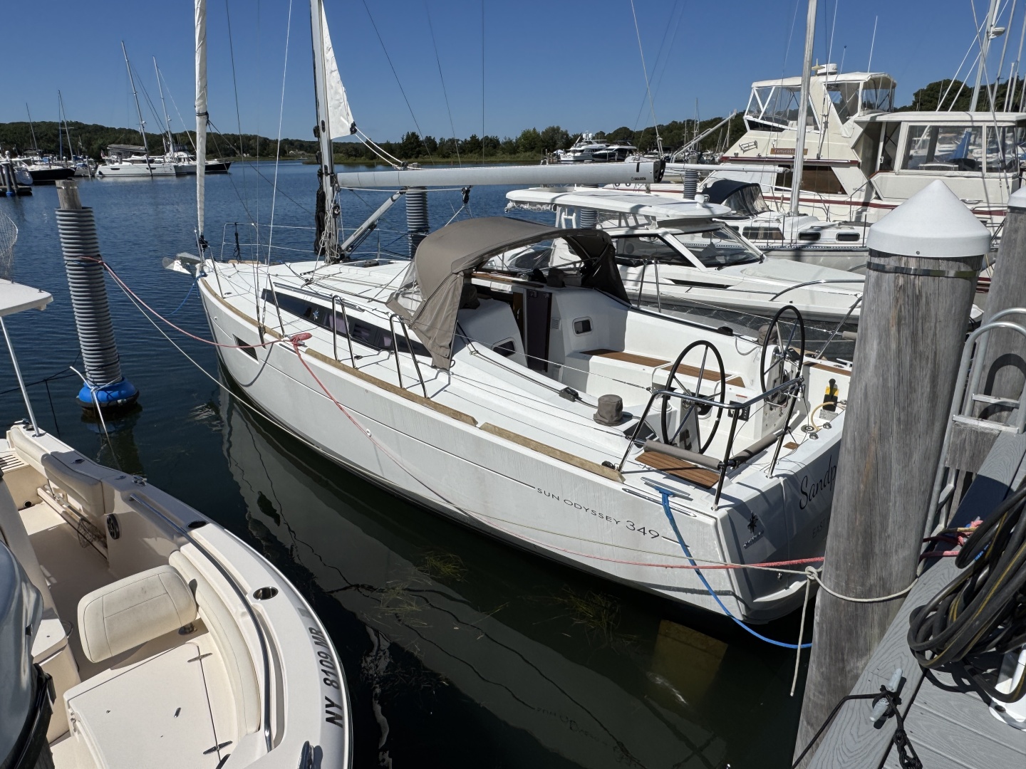 2021 Jeanneau 