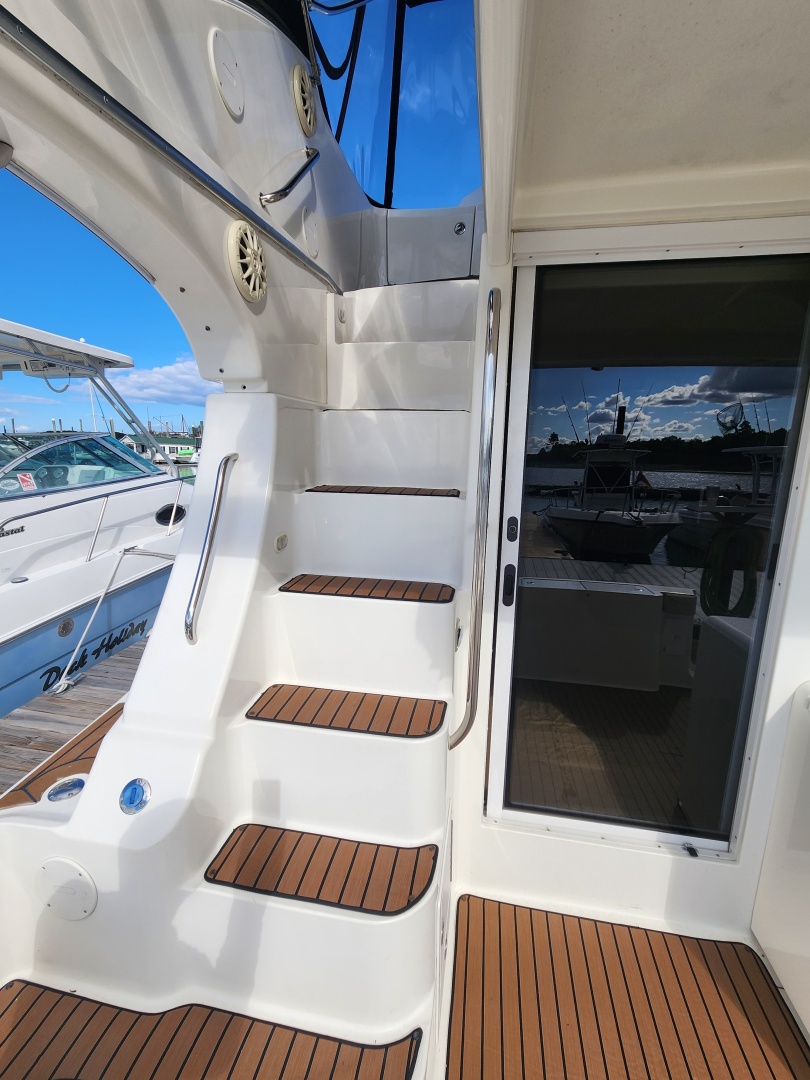 Mary Gale 34ft Silverton Yacht For Sale