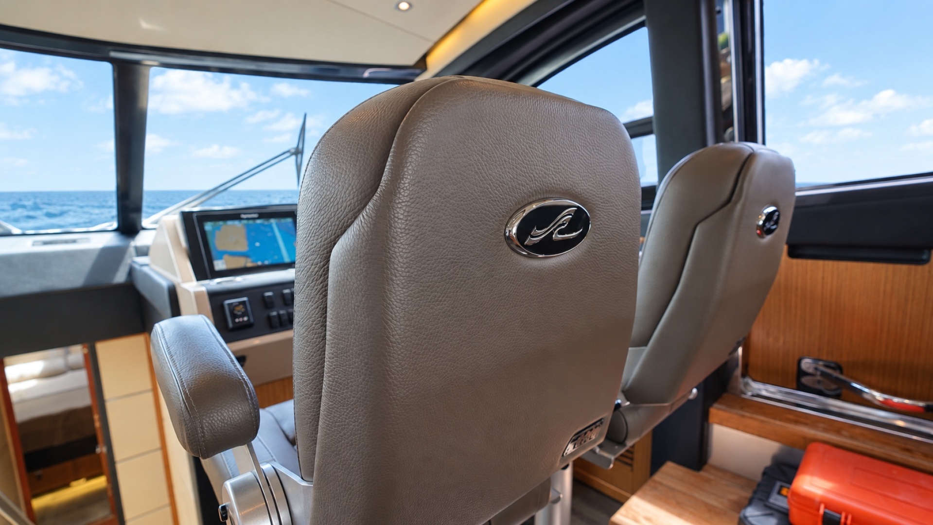 2016 Sea Ray L650 Fly