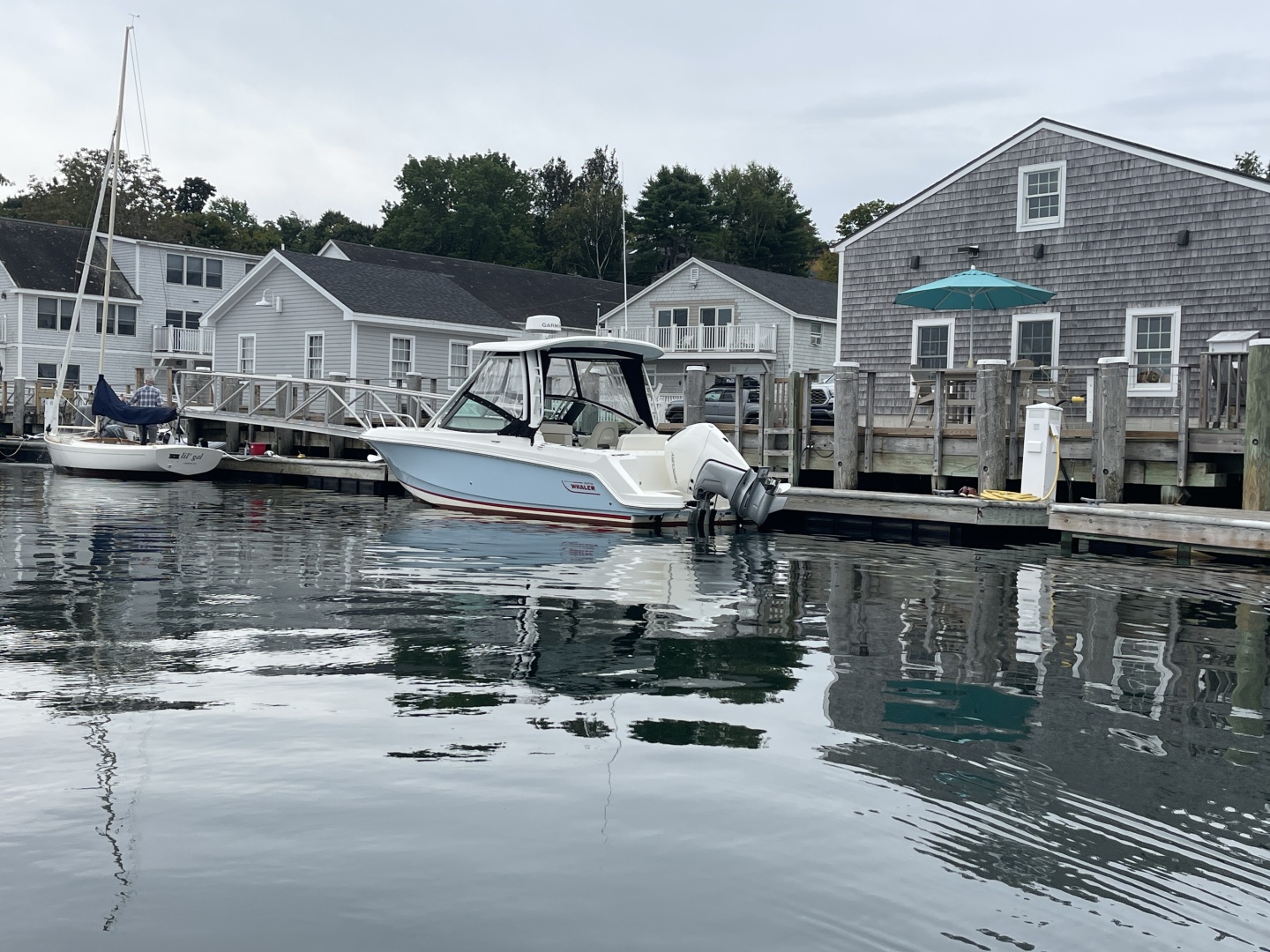 2023 Boston Whaler 