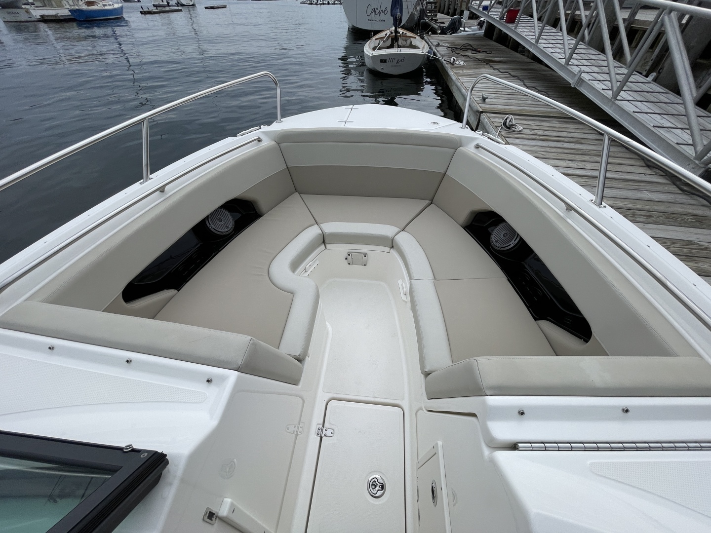 2023 Boston Whaler 
