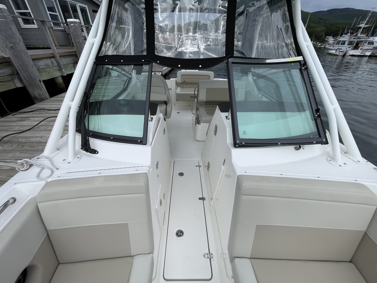 24ft Boston Whaler Yacht For Sale 24ft Boston Whaler Yacht For Sale