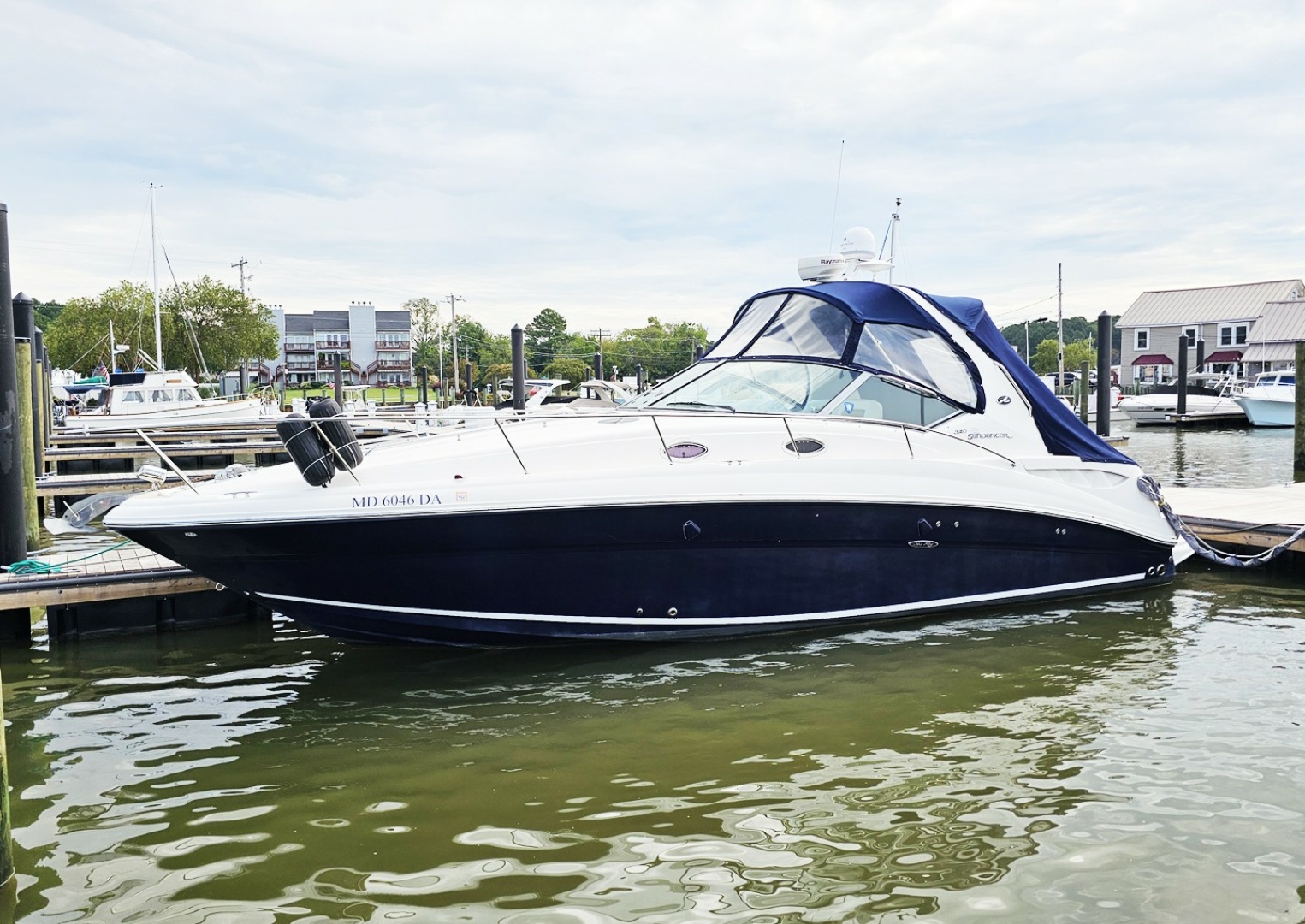 2007 Sea Ray 320