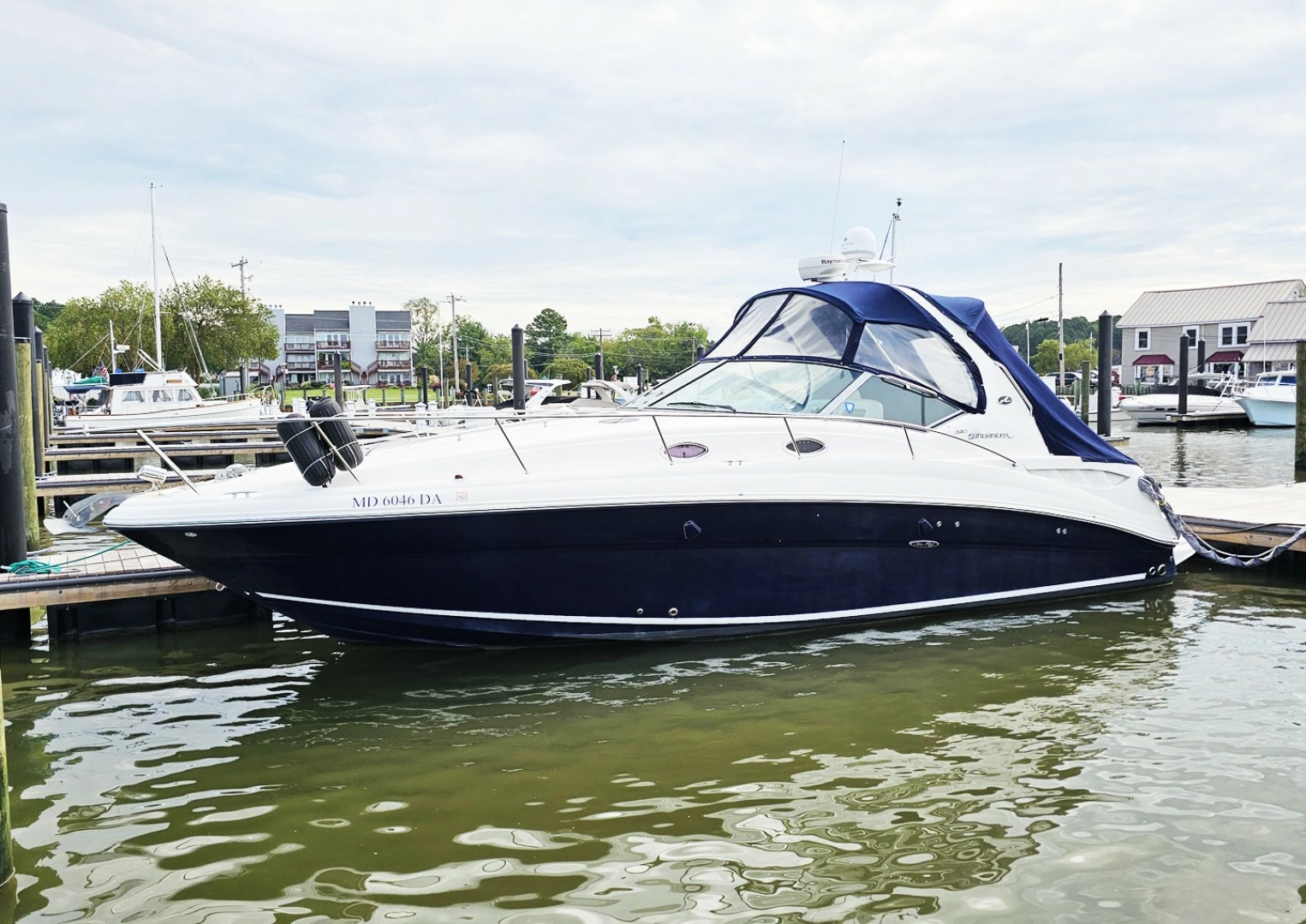 2007 Sea Ray 320, photo 1 of 22