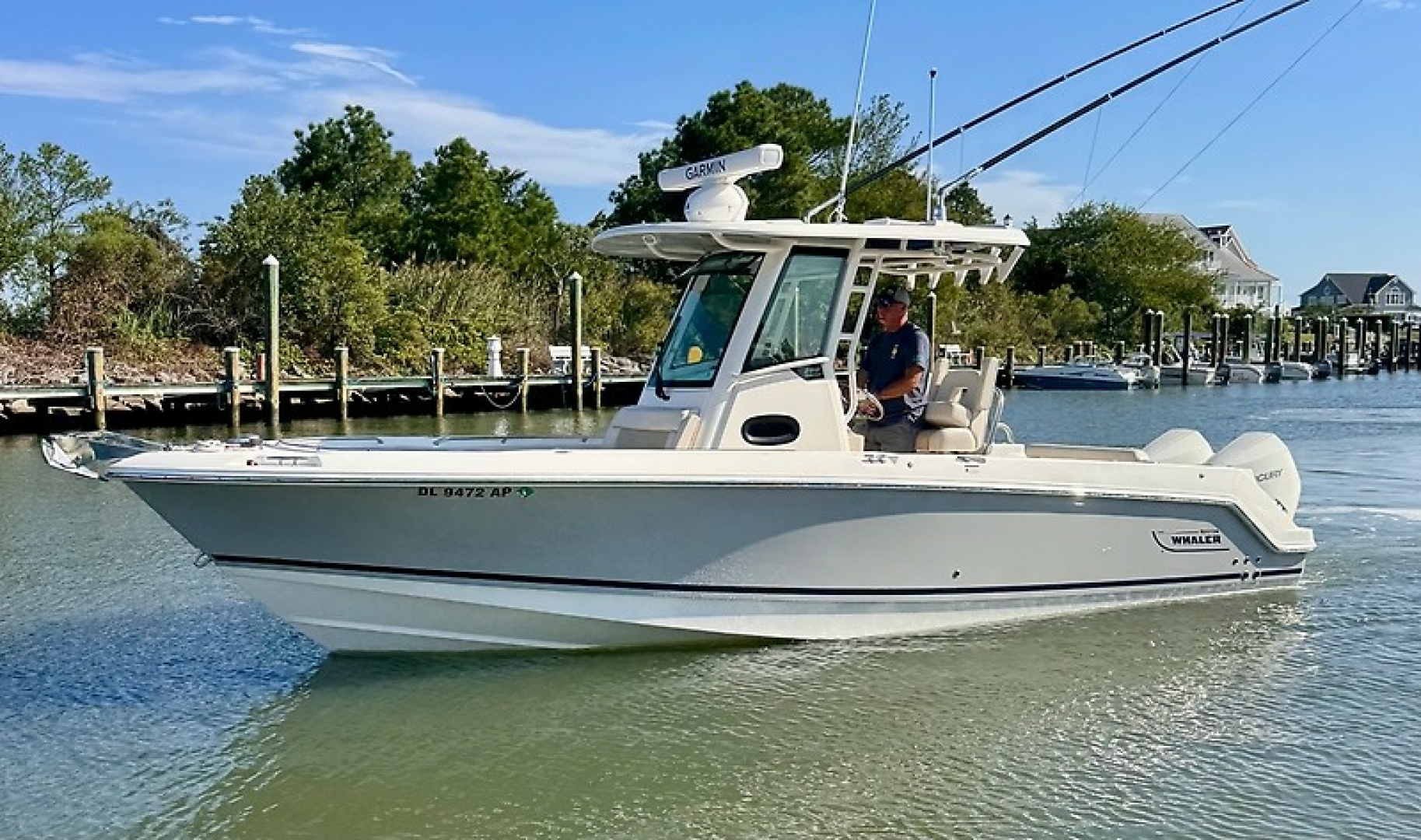 2024 Boston Whaler 250 Outrage