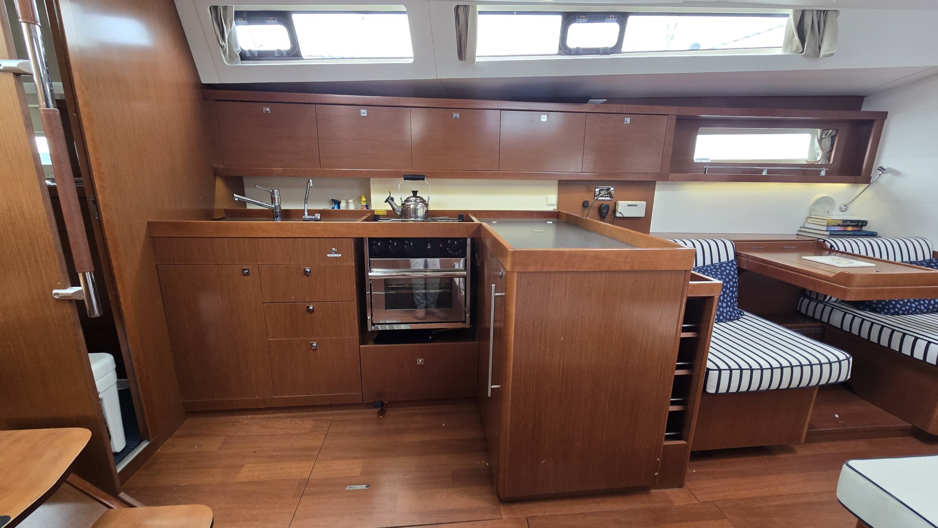 45ft Beneteau Yacht For Sale