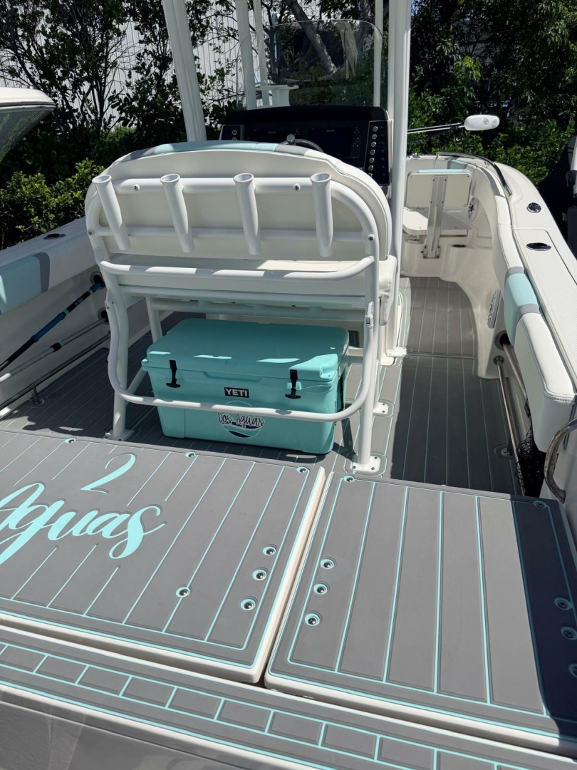 23ft Robalo Yacht For Sale