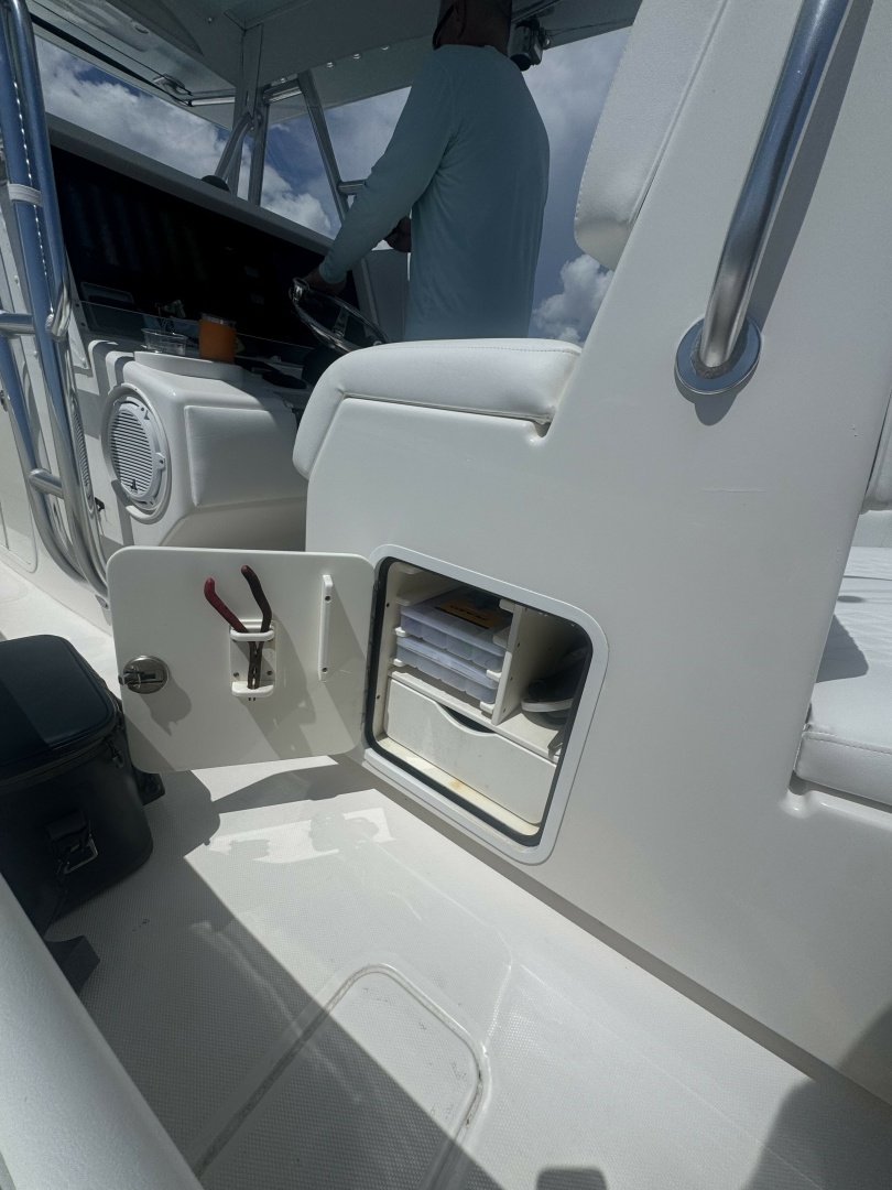 2013 Invincible 36 Open Fisherman — photograph 5