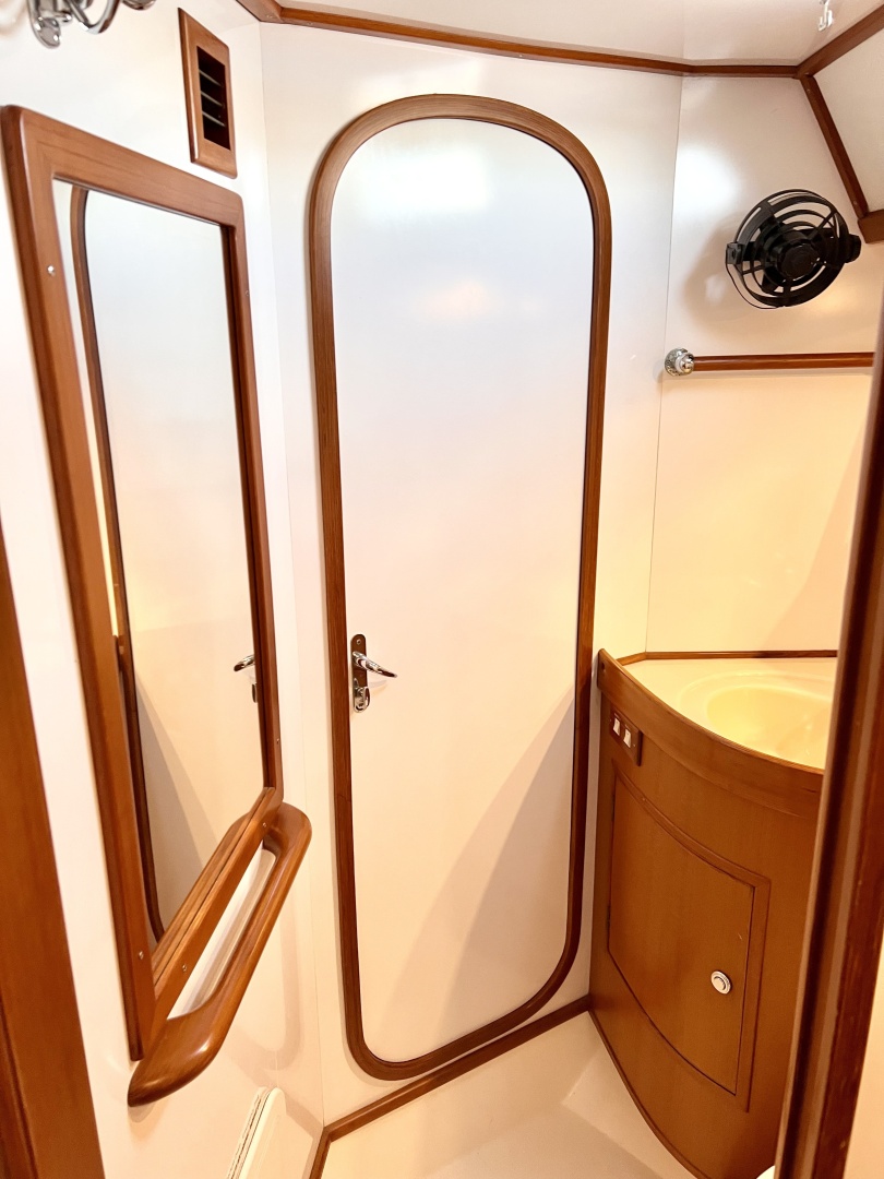 54ft Hylas Yacht For Sale