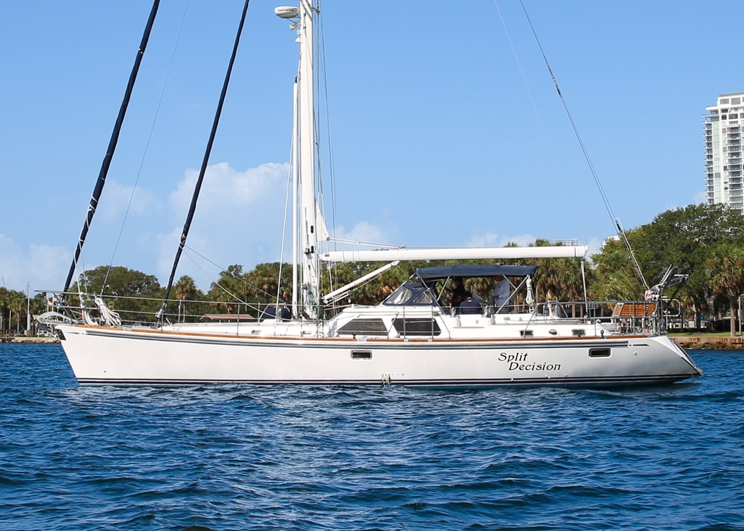 2001 Hylas 54 RS