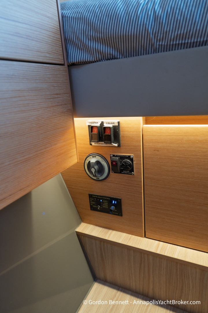 Endurance 40ft Nautitech Yacht For Sale