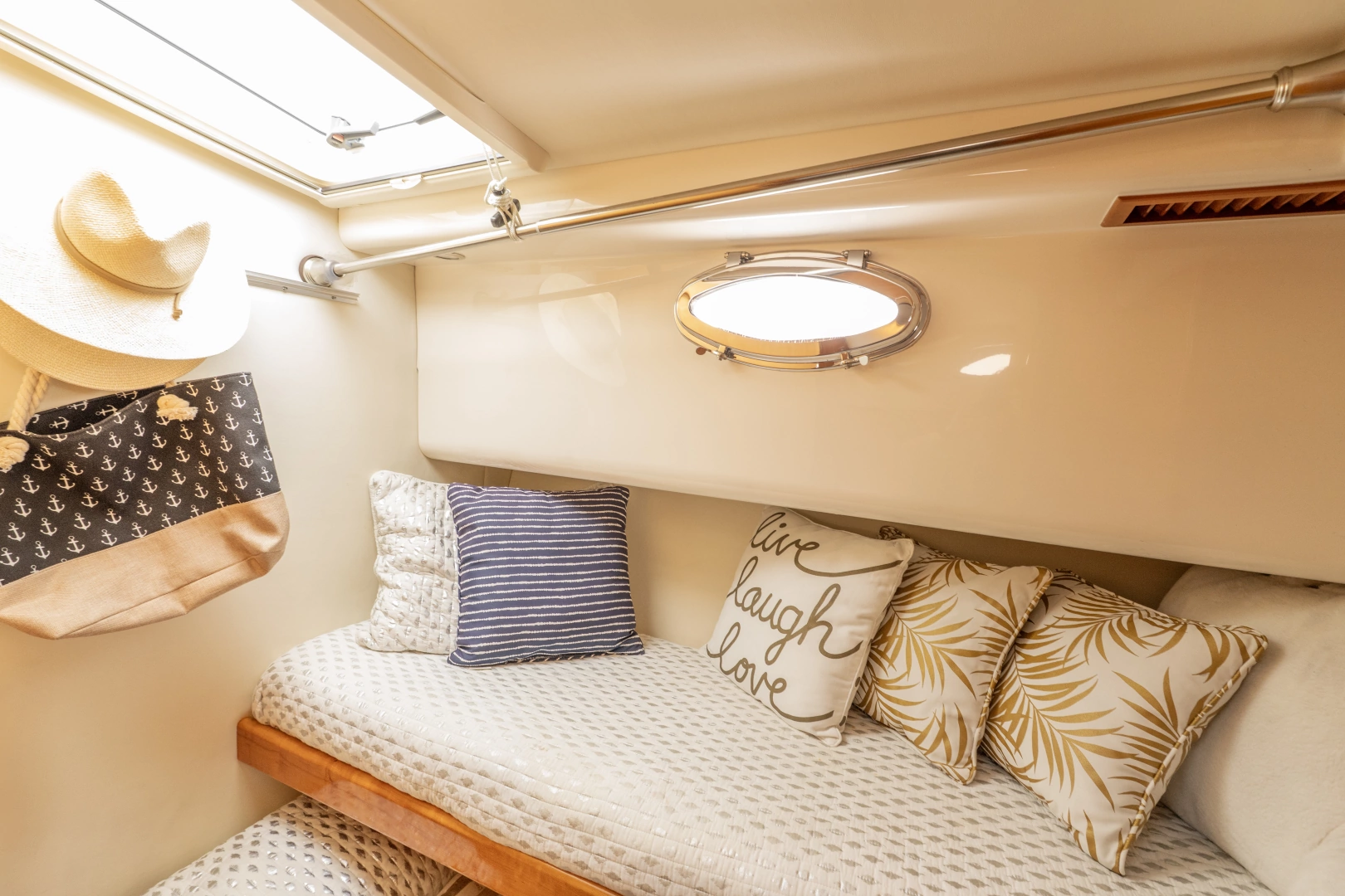 Maritimo 52 Yacht For Sale