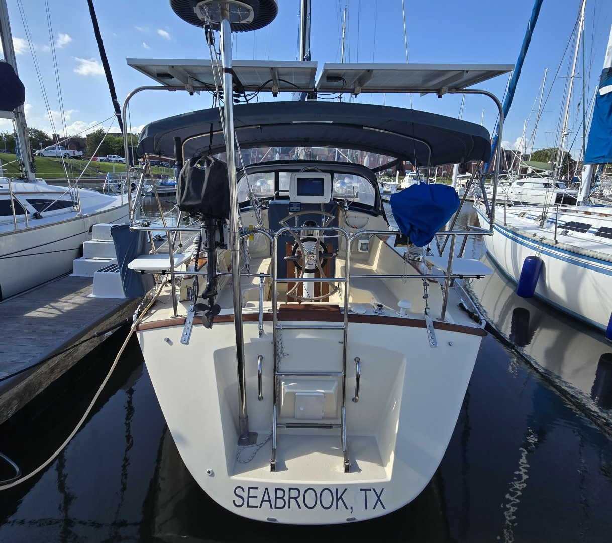 La Sirena 35ft Caliber Yacht For Sale