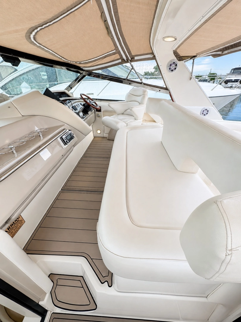 Sea Ray 500 Sundancer Yacht For Sale