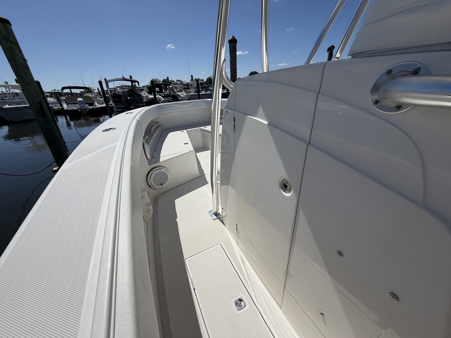 29ft Jupiter Yacht For Sale