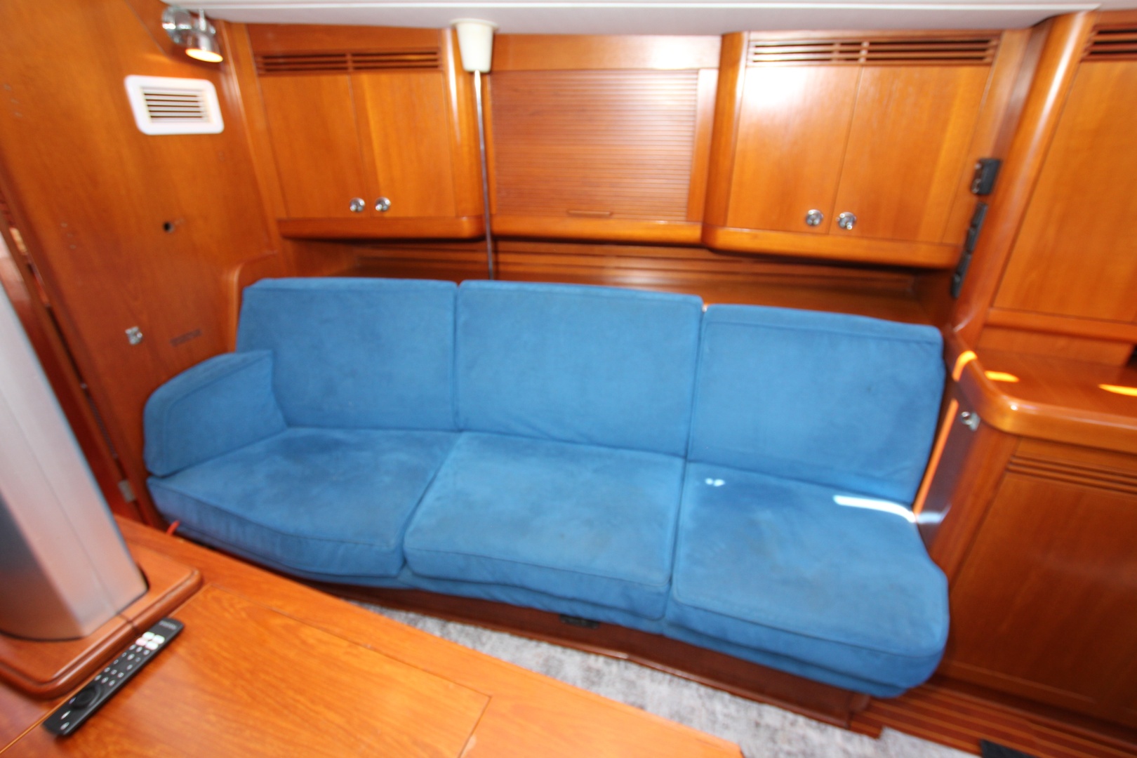 2000 Nautor Swan 