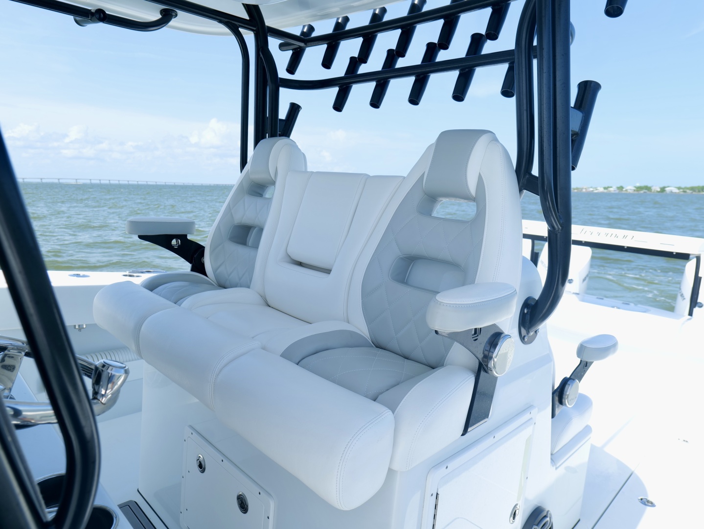 Reel G 38ft Freeman Yacht For Sale