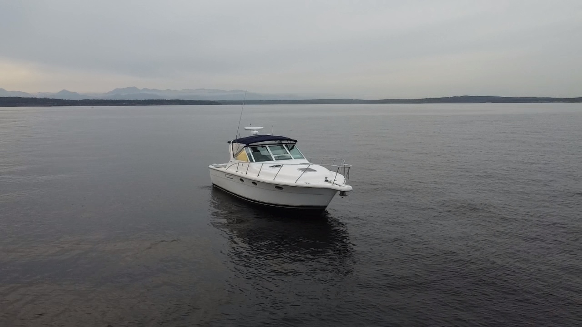 2001 Tiara Yachts 3100 Open